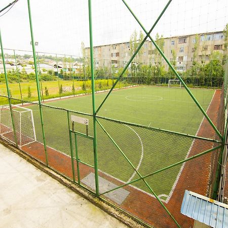 أوش Hostel Esal المظهر الخارجي الصورة