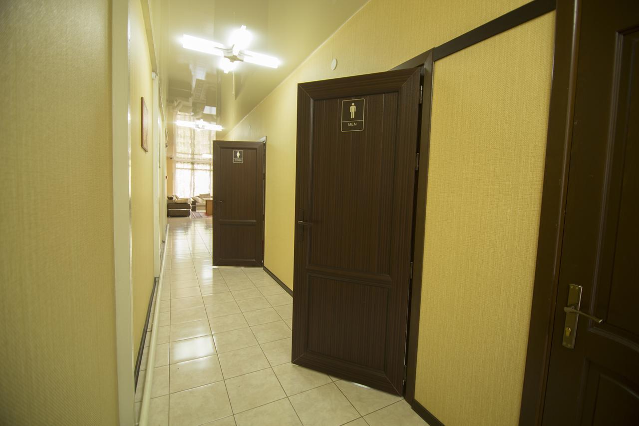 أوش Hostel Esal المظهر الخارجي الصورة
