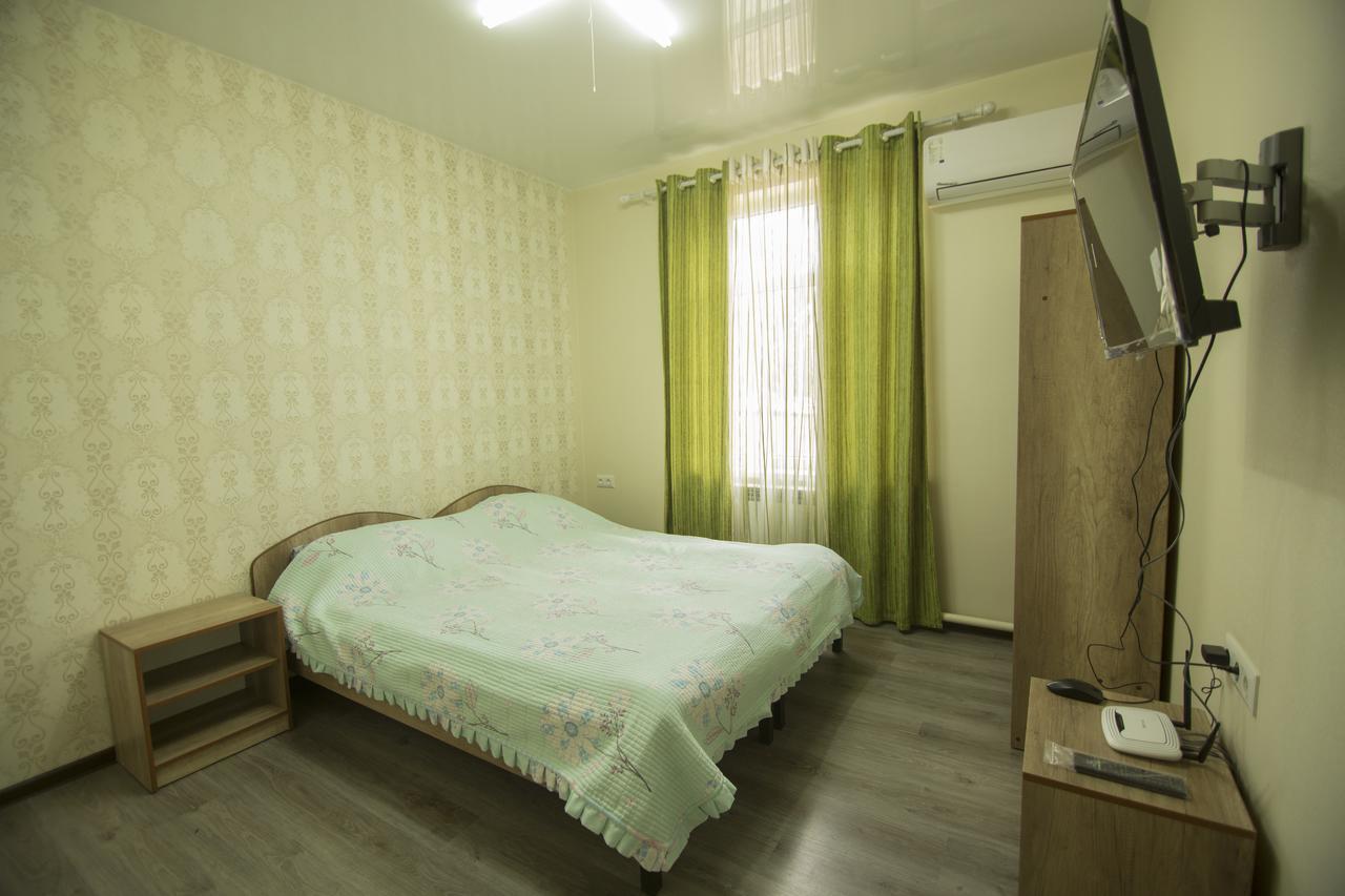 أوش Hostel Esal المظهر الخارجي الصورة